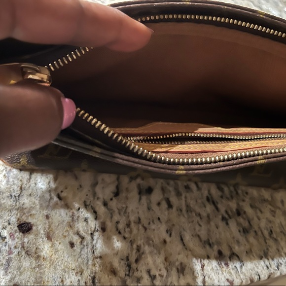 Louis Vuitton Handbags - LV monogram. Made in Paris.9 inches width, 5 inches length. In great condition.